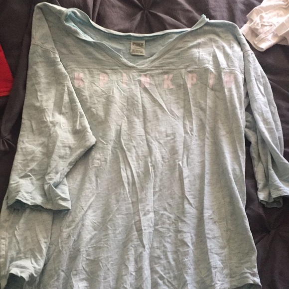 Pink long sleeved shirts. - Picture 6 of 8